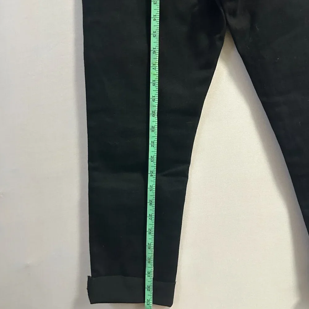 A chic button-front design stylish black jeans （M/L) - Picture 5 of 10